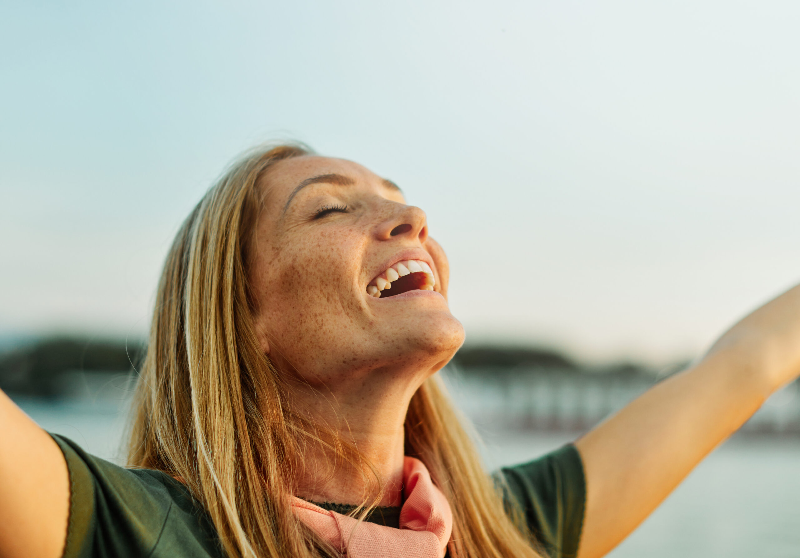 woman outdoor happy portrait female smiling young happiness life ocd and addiction treatment